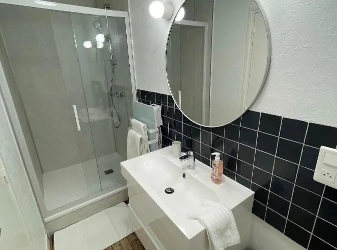 Hyper Centre : Ancien Renove / Confort Apartment